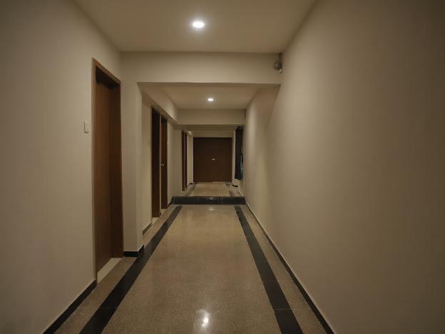Hotel Royal Orbit Rajkot Luaran gambar
